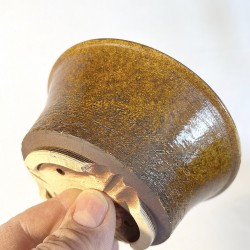 Maceta Redonda Pequeños Bonsáis Gres Natural Caramelo Reflejos Amarillos | Galoartworks.