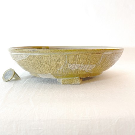 Maceta de bonsái única, gres artesanal, textura irregular, pasta toffee, patas artesanales.