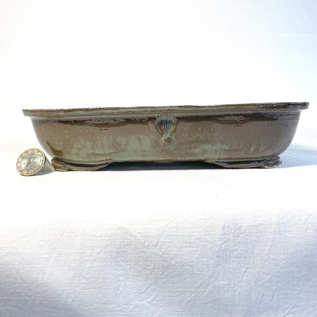 Maceta rectangular bonsái única, gres artesanal, rectangular, verde oliva zonas marrones, patas artesanales.